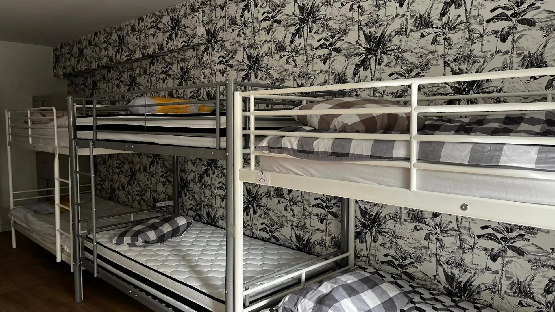 Chez Mia Hostel Paris